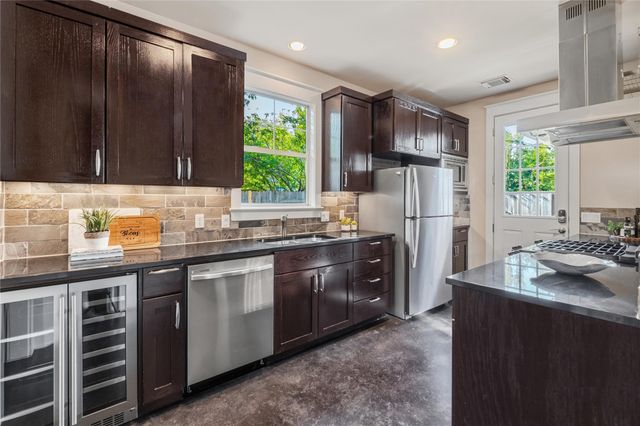 5613 Roosevelt Ave B, Austin, TX 78756