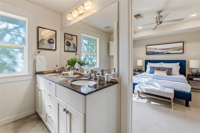 5613 Roosevelt Ave B, Austin, TX 78756