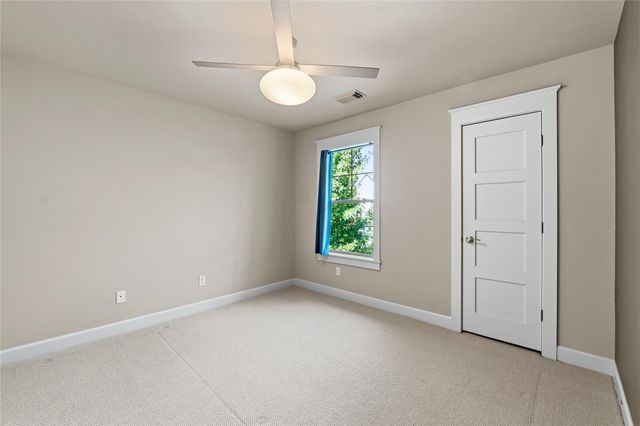 5613 Roosevelt Ave B, Austin, TX 78756