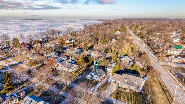 1202 Locust Drive, Ashtabula, OH 44004