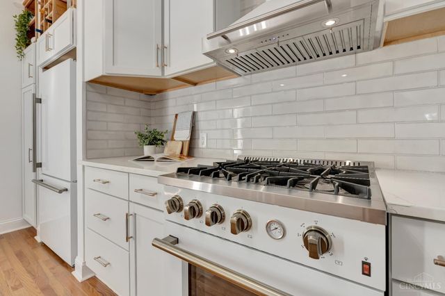 2316 Langdon Farm Road, Cincinnati, OH 45237