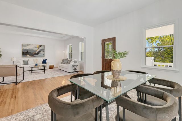 2316 Langdon Farm Road, Cincinnati, OH 45237