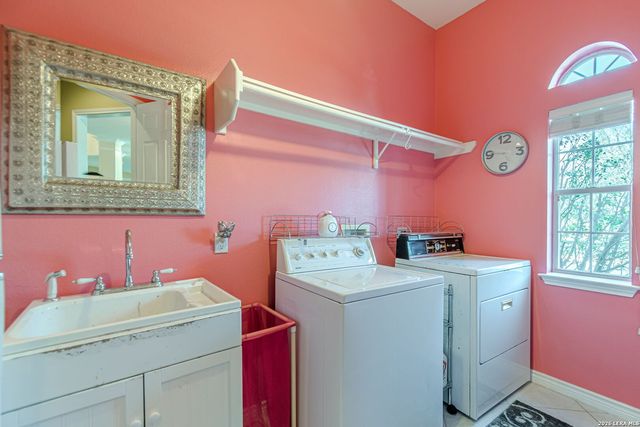 8416 Monument Oak, Boerne, TX 78015