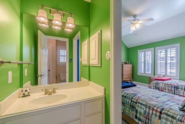 8416 Monument Oak, Boerne, TX 78015