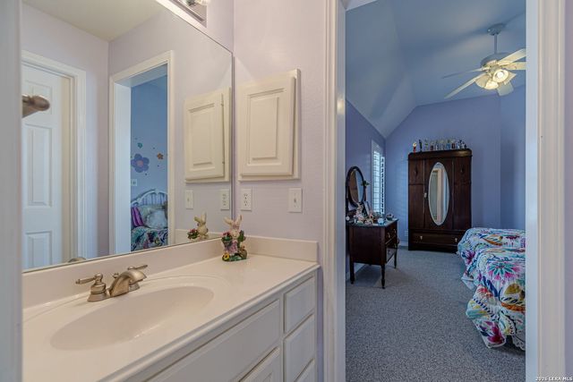 8416 Monument Oak, Boerne, TX 78015