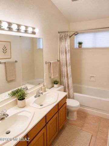25 S Eastern Dawn Avenue, Tucson, AZ 85748