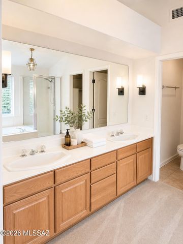 25 S Eastern Dawn Avenue, Tucson, AZ 85748