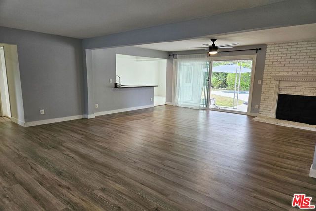 22337 Cantara Street, Canoga Park (los Angeles), CA 91304