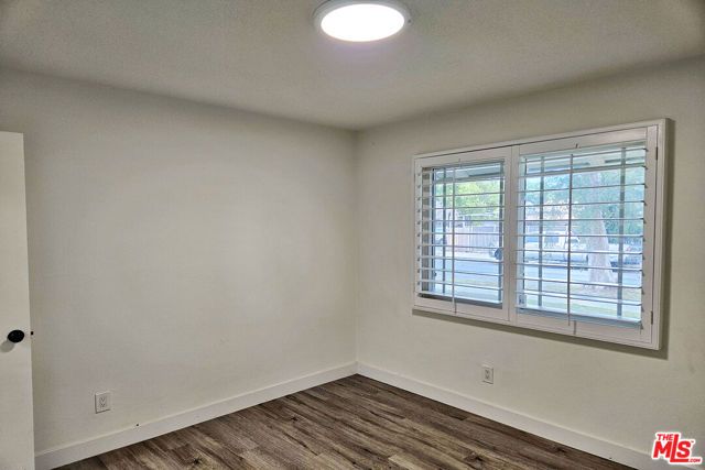 22337 Cantara Street, Canoga Park (los Angeles), CA 91304