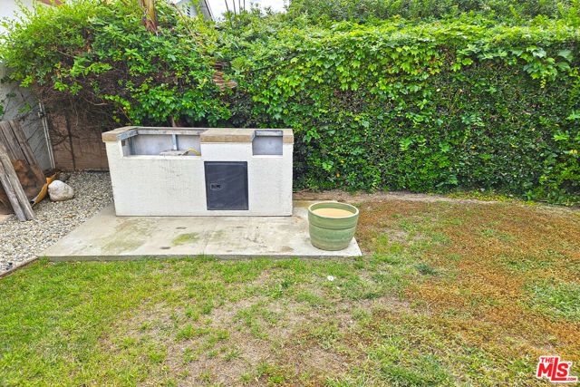 22337 Cantara Street, Canoga Park (los Angeles), CA 91304