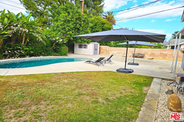 22337 Cantara Street, Canoga Park (los Angeles), CA 91304