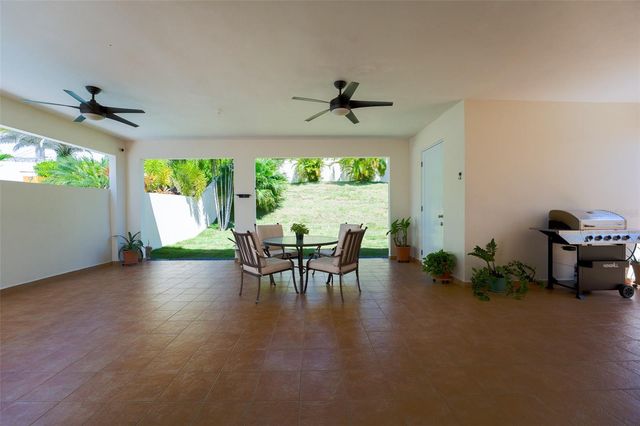 AA 31 QUINTAS DE DORADO, Dorado, PR 00646