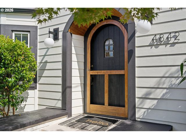 4842 Ne 25TH Ave, Portland, OR 97211