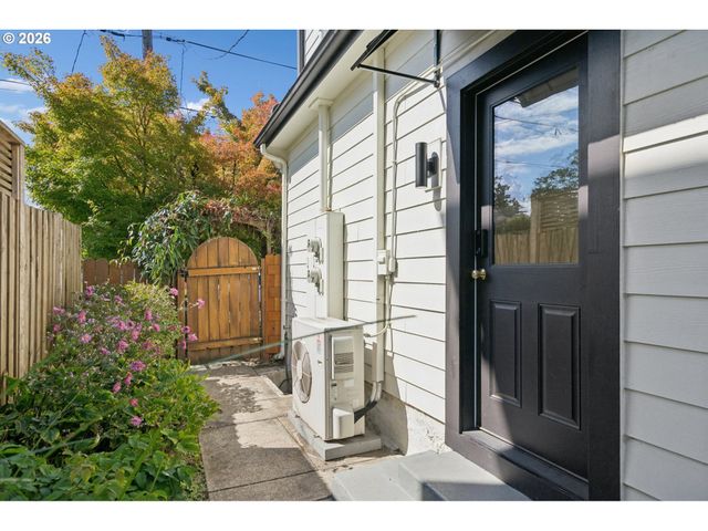 4842 Ne 25TH Ave, Portland, OR 97211