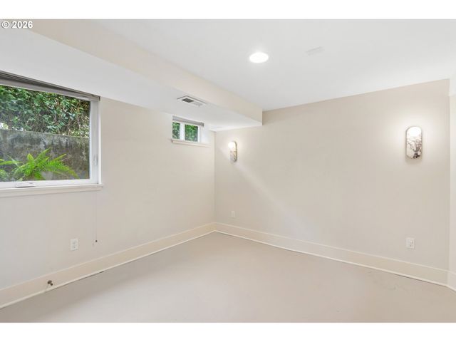 4842 Ne 25TH Ave, Portland, OR 97211
