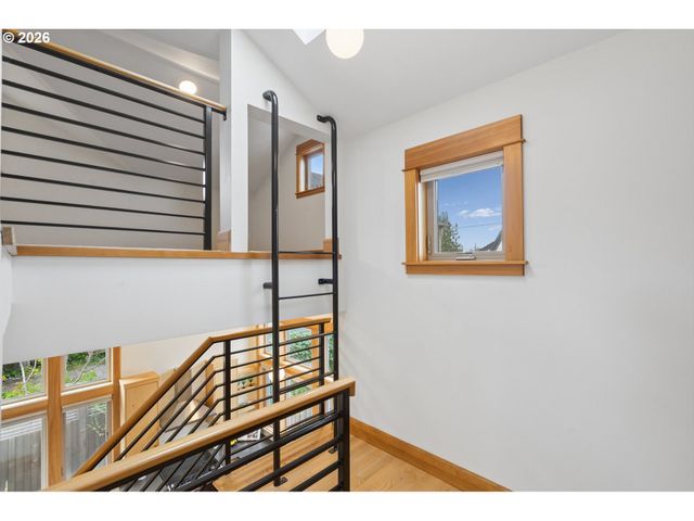 4842 Ne 25TH Ave, Portland, OR 97211