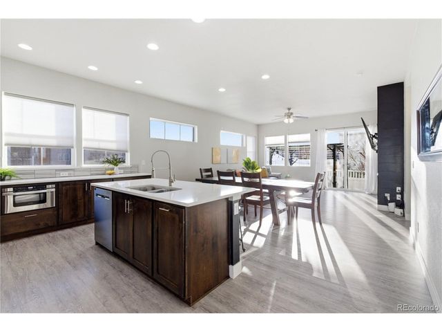 279 S 45th Ave, Brighton, CO 80601