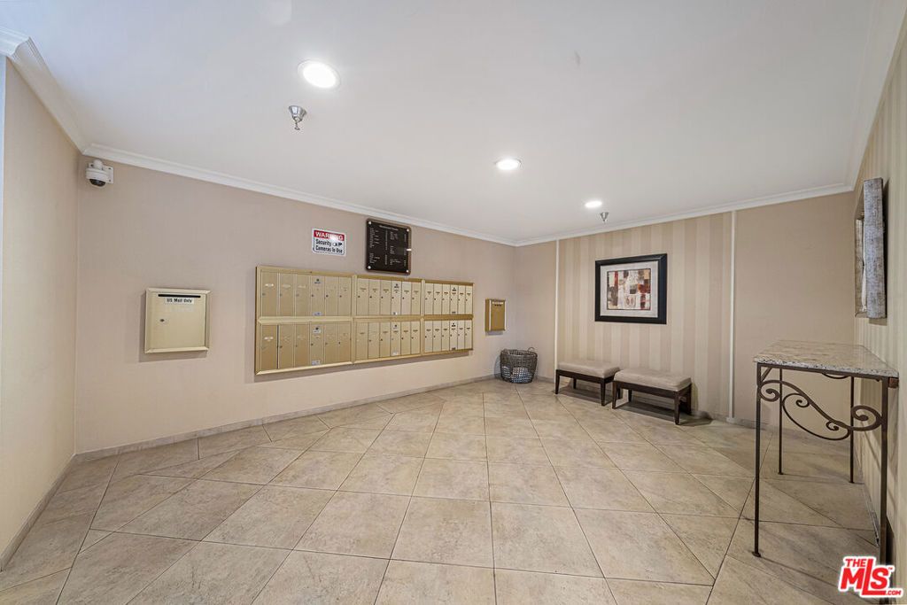 10650 Holman Avenue 308, Los Angeles, CA 90024 — photo 4