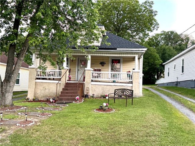 712 Snead Street A & B, Reidsville, NC 27320