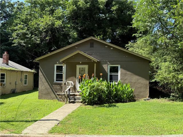 712 Snead Street A & B, Reidsville, NC 27320