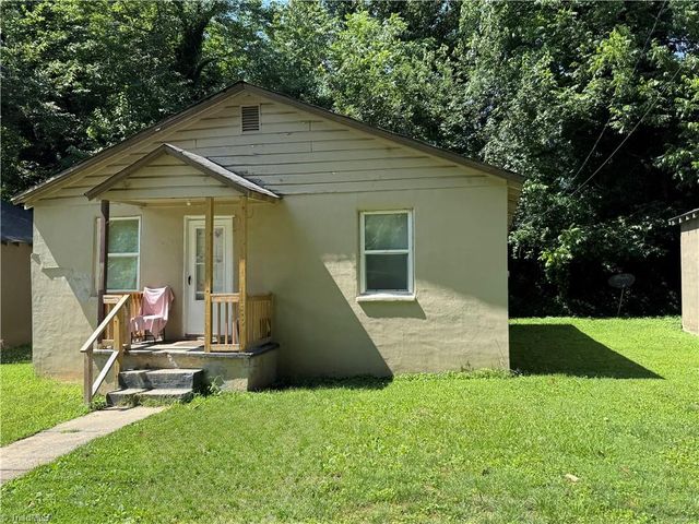 712 Snead Street A & B, Reidsville, NC 27320