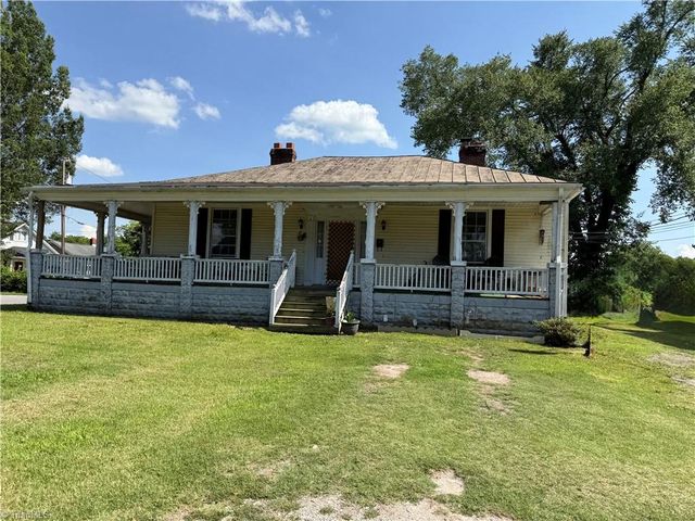 712 Snead Street A & B, Reidsville, NC 27320