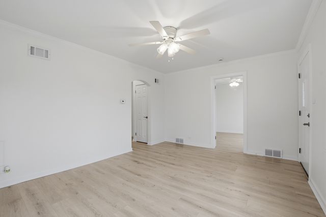 4438 Wesley Terrace, Schiller Park, IL 60176