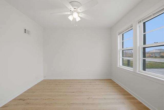 4438 Wesley Terrace, Schiller Park, IL 60176