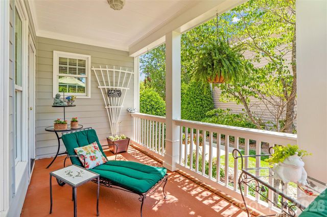 16203 Northstone Drive, Huntersville, NC 28078