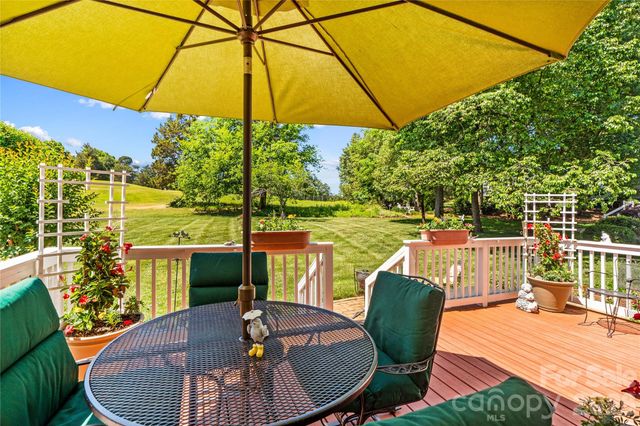 16203 Northstone Drive, Huntersville, NC 28078