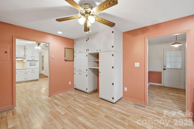 1536 Nottingham Drive, Newton, NC 28658