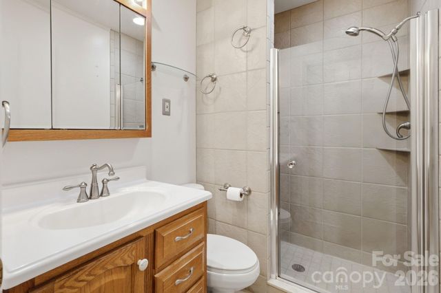 1536 Nottingham Drive, Newton, NC 28658