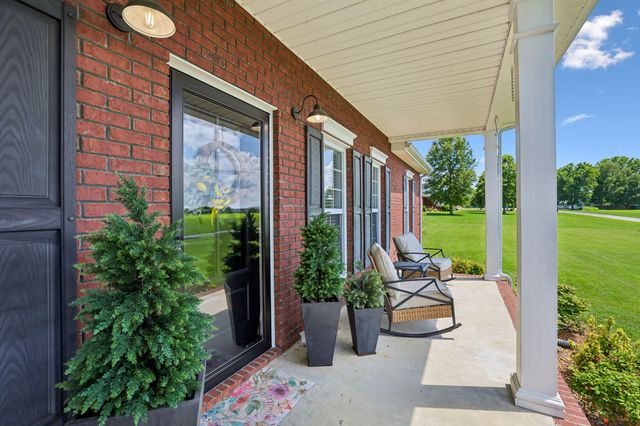 549 Lee Ln, Huntland, TN 37345