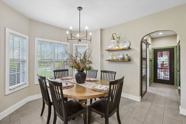 549 Lee Ln, Huntland, TN 37345