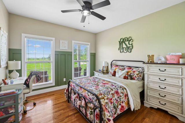 549 Lee Ln, Huntland, TN 37345