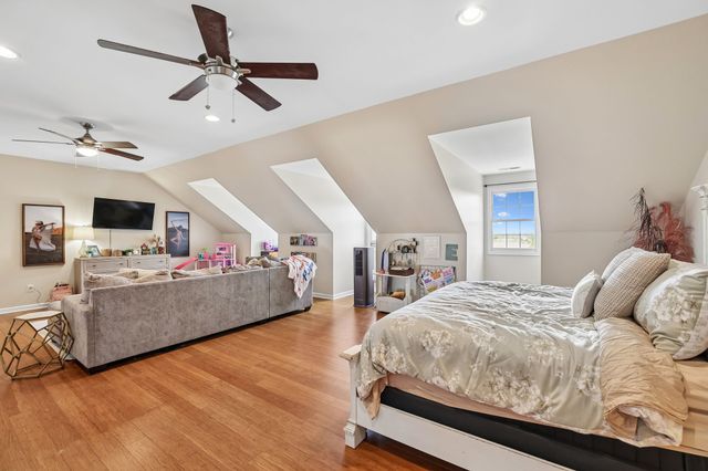549 Lee Ln, Huntland, TN 37345