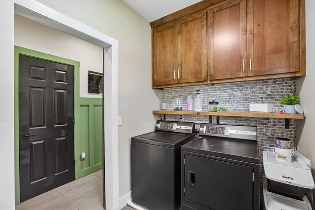 549 Lee Ln, Huntland, TN 37345