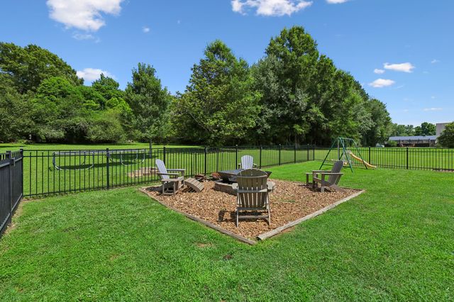 549 Lee Ln, Huntland, TN 37345