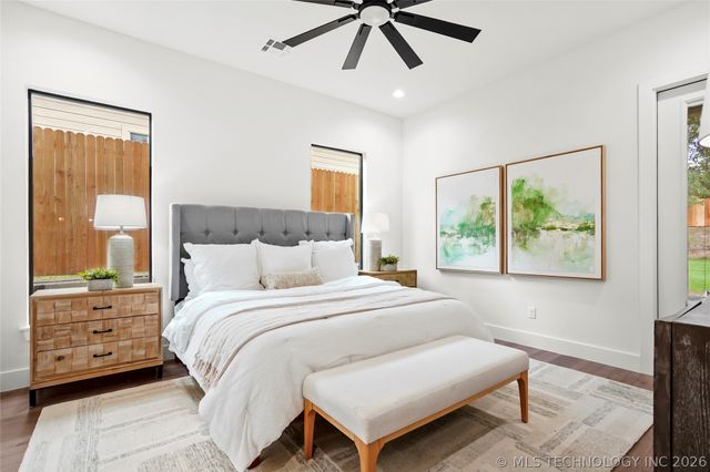 7923 E 26th Place, Tulsa, OK 74129