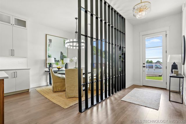 7923 E 26th Place, Tulsa, OK 74129