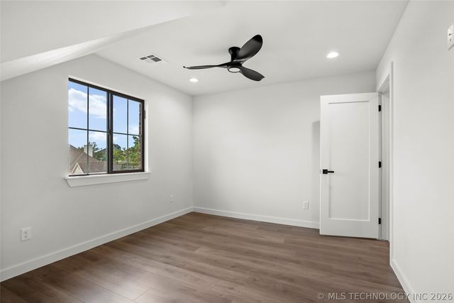 7923 E 26th Place, Tulsa, OK 74129