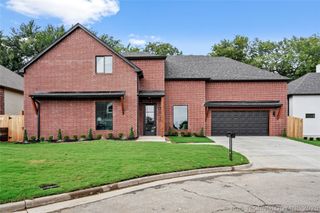 7923 E 26th Place, Tulsa, OK 74129