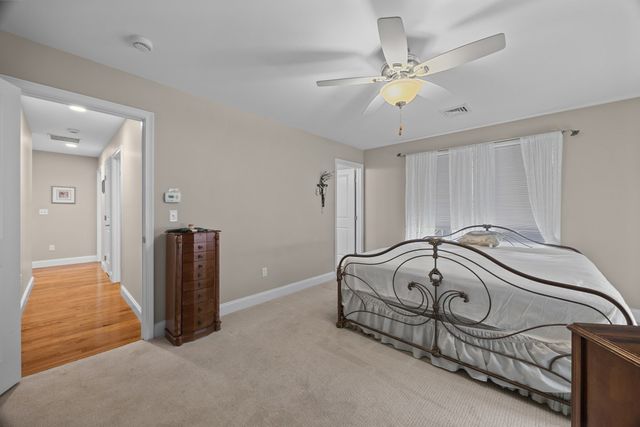 27 Eagle Nest B14-27, Clinton, MA 01510