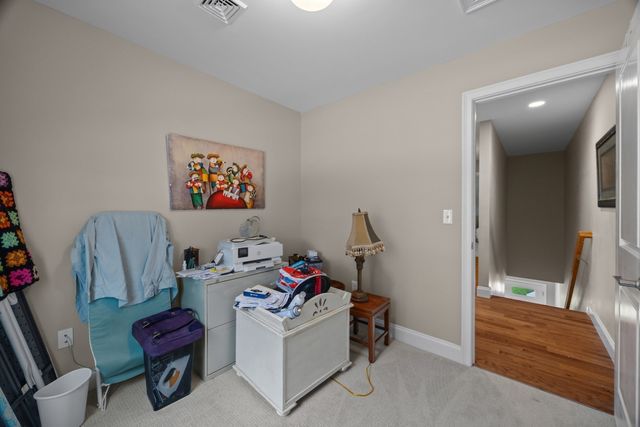 27 Eagle Nest B14-27, Clinton, MA 01510