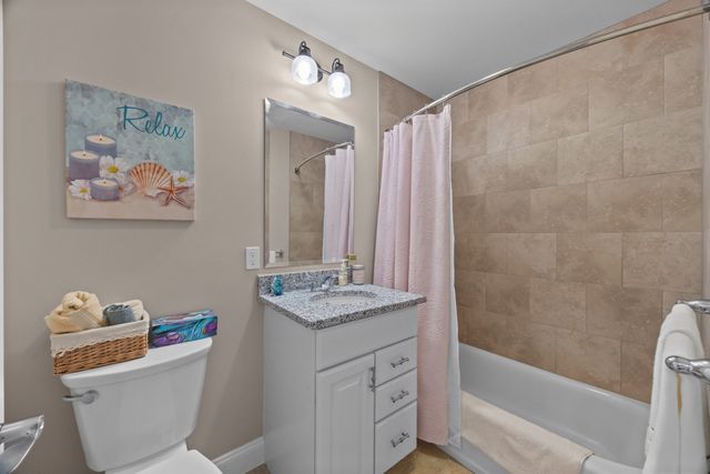 27 Eagle Nest B14-27, Clinton, MA 01510
