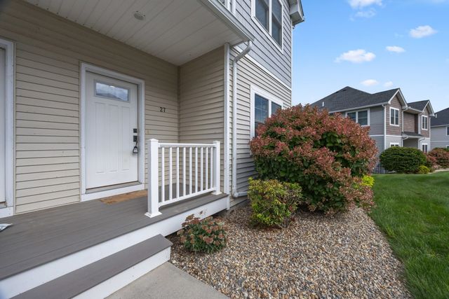 27 Eagle Nest B14-27, Clinton, MA 01510