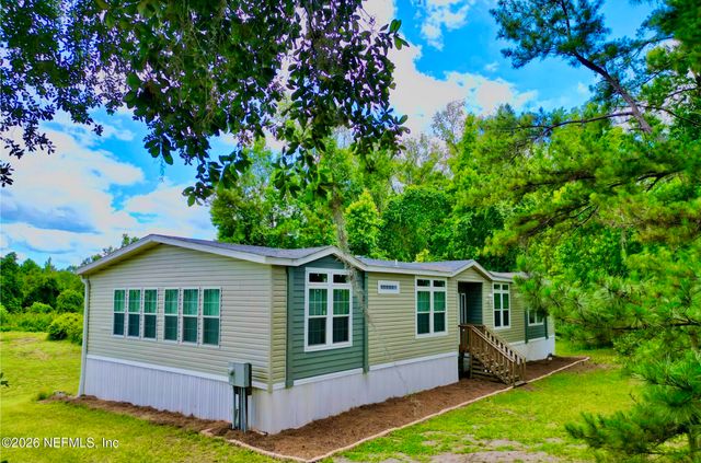 122 TANNER Road, Florahome, FL 32140