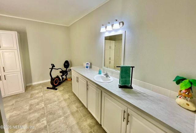122 TANNER Road, Florahome, FL 32140