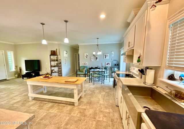 122 TANNER Road, Florahome, FL 32140