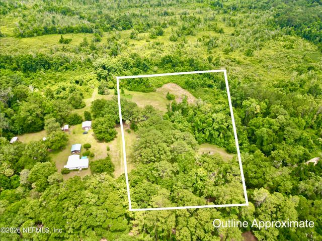 122 TANNER Road, Florahome, FL 32140